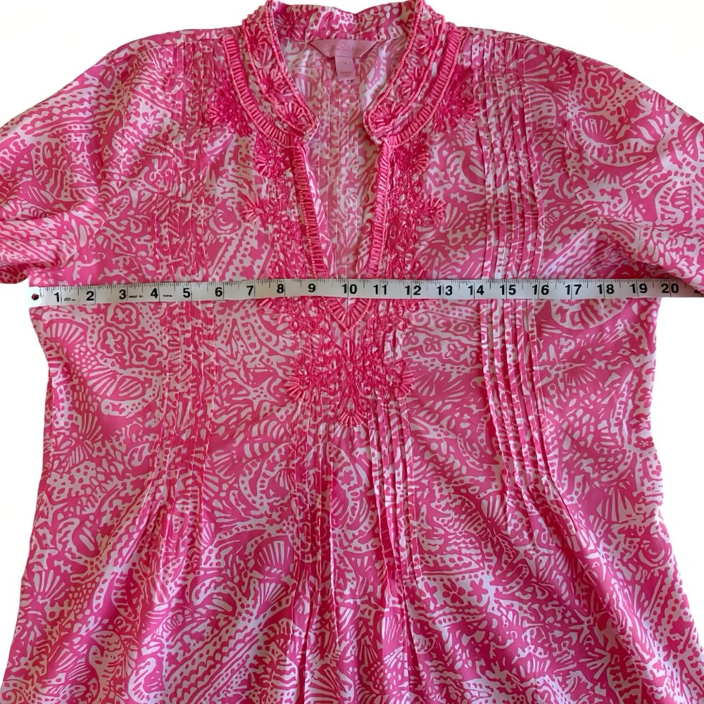 Lilly Pulitzer Sarasota Beaded Tunic Top Sz M Pink White Shell Print 3/4 Sleeve - Picture 11 of 12